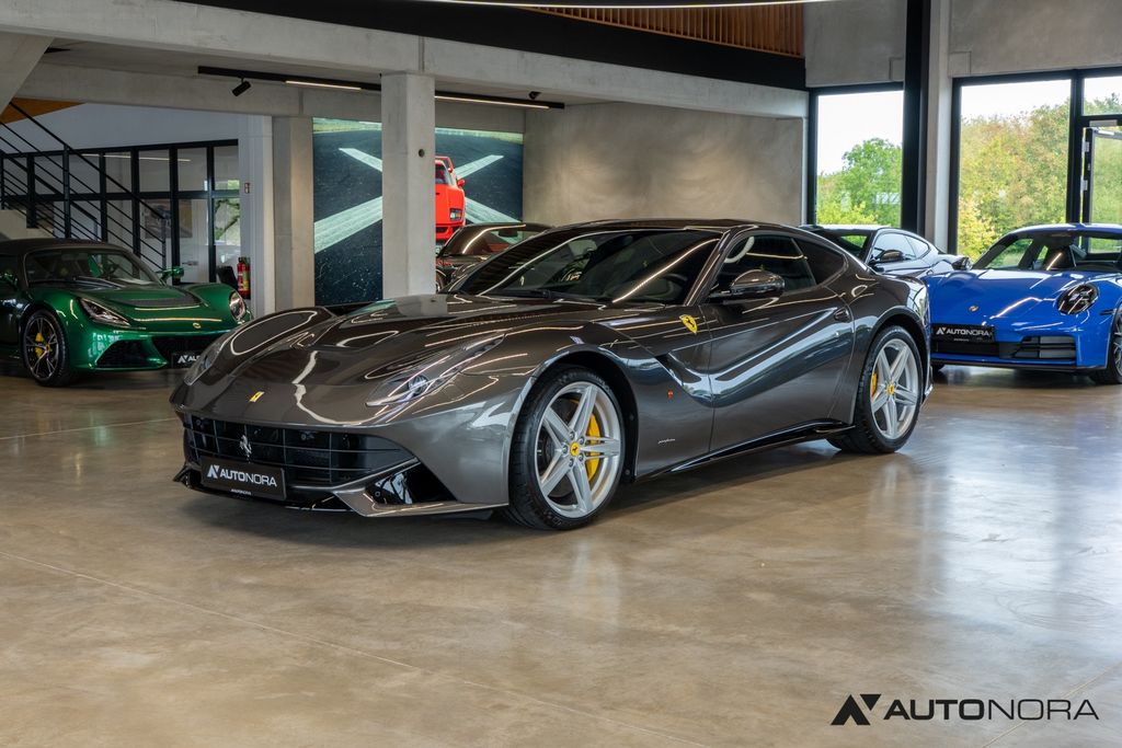 Bild des Angebotes Ferrari F12 Berlinetta JBL Racingsitze Adaptive Scheinw.