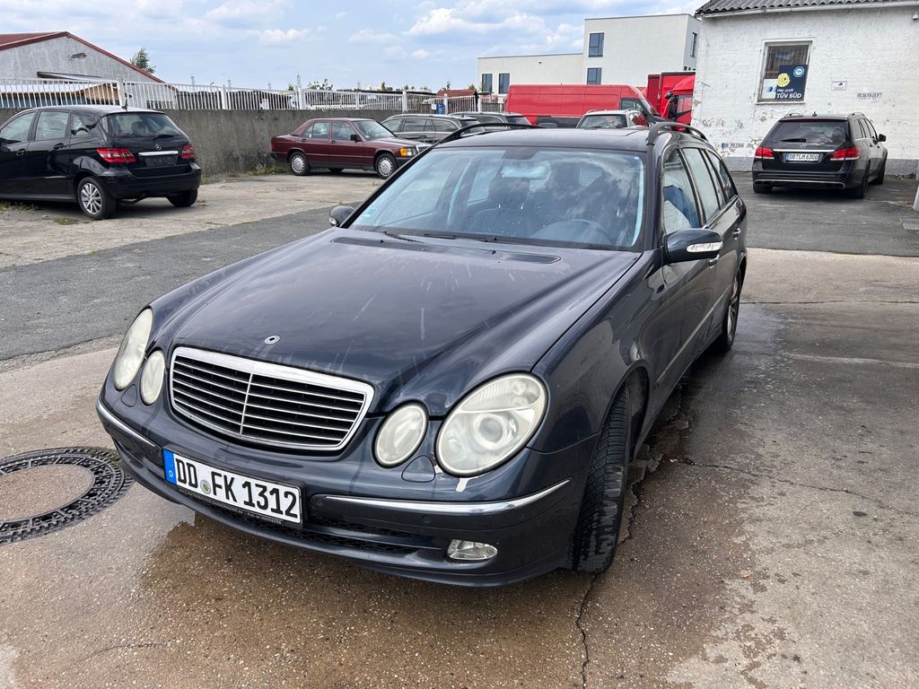 Bild des Angebotes Mercedes-Benz E 240 4MATIC T AVANTGARDE Avantgarde