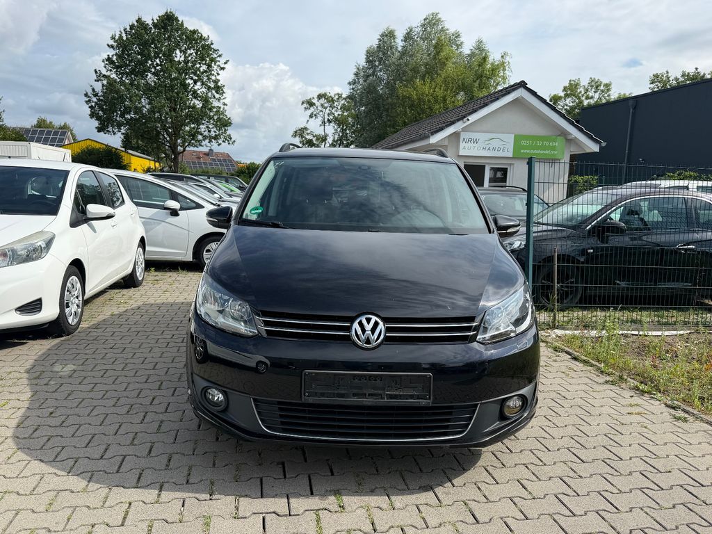 Bild des Angebotes Volkswagen Touran Match Sitzplätze 7