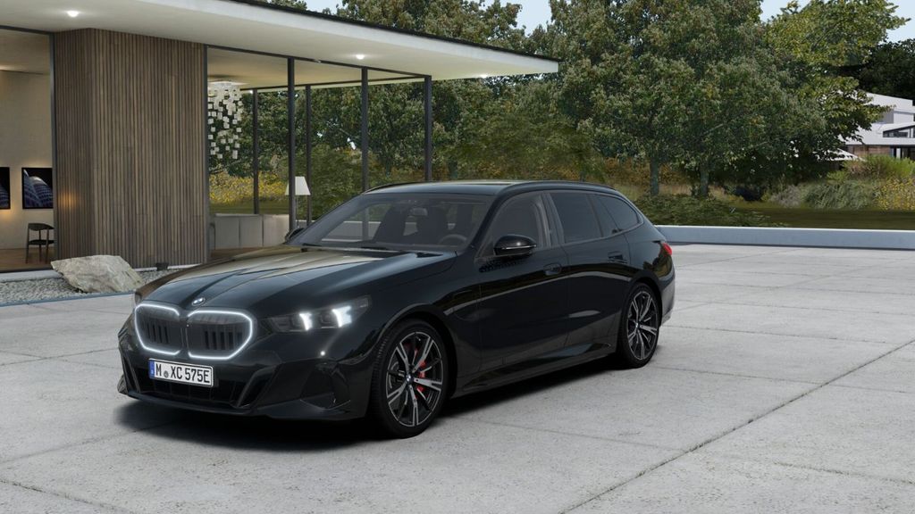BMW 550e xDrive Touring M Sport