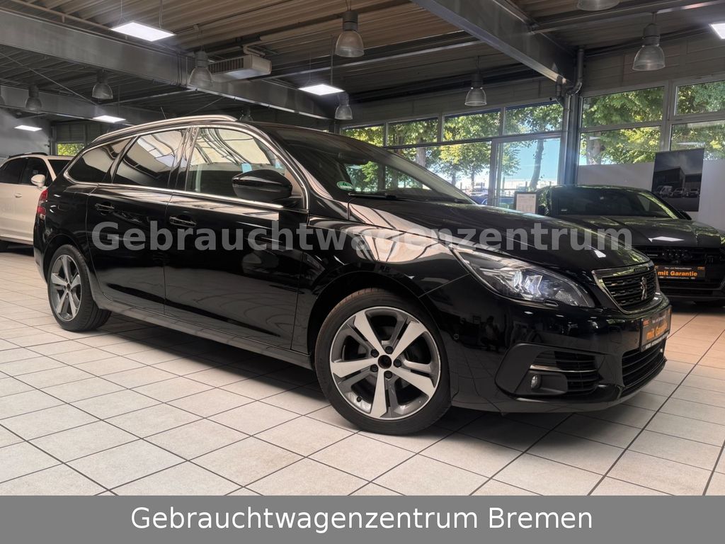 Bild des Angebotes Peugeot 308 SW Allure *1.HD*Kamera*AHK*LED*