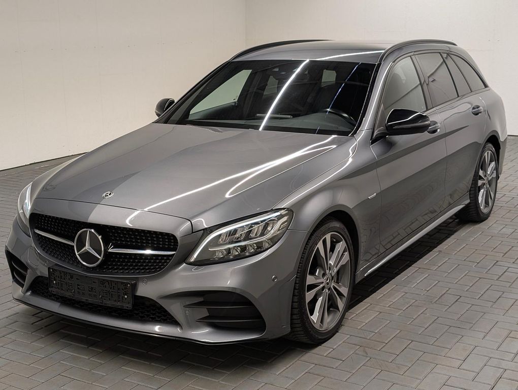 Bild des Angebotes Mercedes-Benz C 220d AMG-Line Night Edition LED/Navi/AHK/18-LM