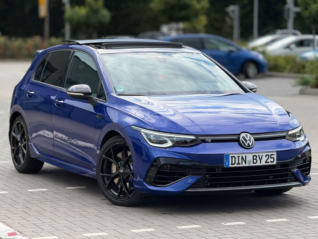 Volkswagen VW Golf 2.0 TSI DSG 4MOTION R Pano. Akrapovic