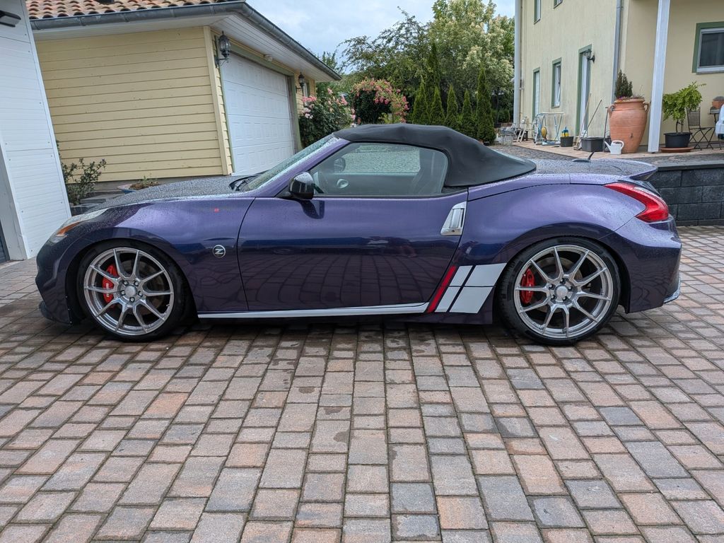 Bild des Angebotes Nissan 370Z RS Nismo ROADSTER 3.7 Sitzbelüftung TÜV