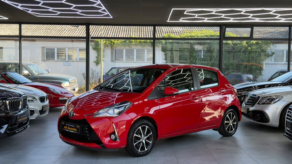 Bild des Angebotes Toyota YARIS TEAM D KLIMA KAMERA SITZHEIZUNG BLUETOOTH