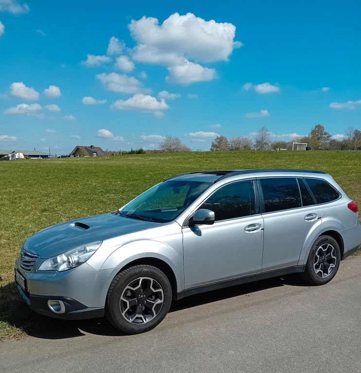 Bild des Angebotes Subaru Outback 2.0D Active Active Allrad TÜV NEU