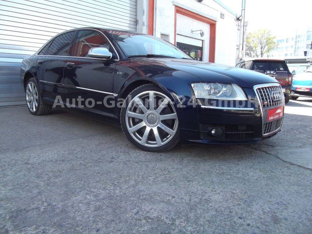 Audi S8 5.2 quattro Autom, Navi, Leder