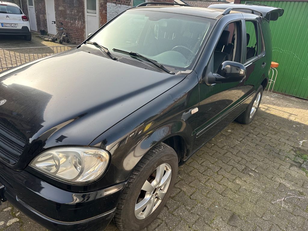 Bild des Angebotes Mercedes-Benz ML 320