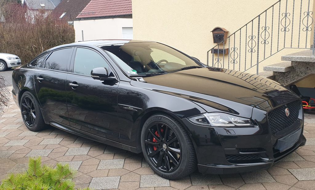 Jaguar XJ R-Sport 3.0 V6 Diesel R-Sport