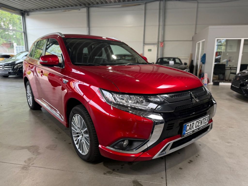 Bild des Angebotes Mitsubishi Plug-in Hybrid Outlander Basis 4WD Navi|CAM|SHZ