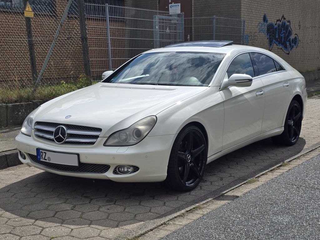 Mercedes-Benz CLS 350 CDI DPF*Distronic*20 Zoll*Designo Lack