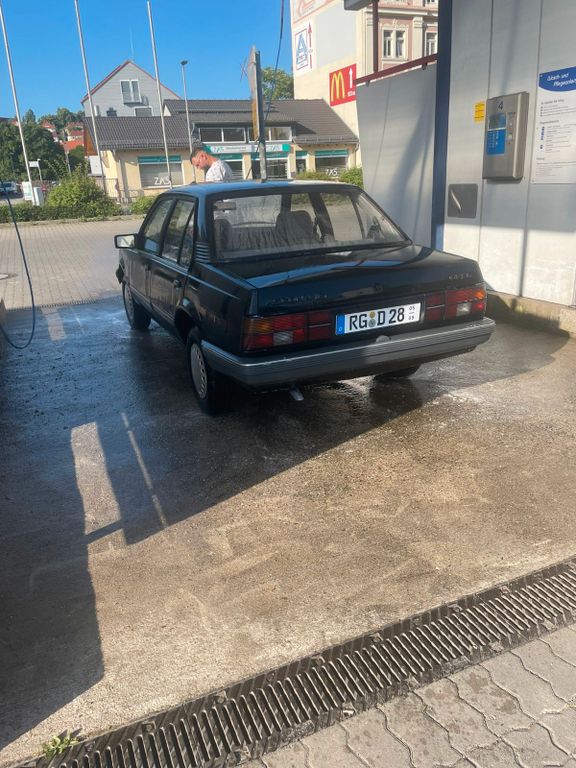 Opel Ascona