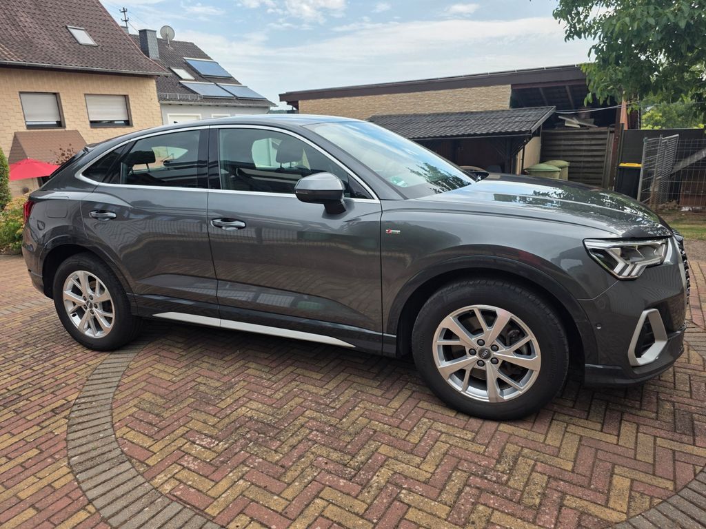 Bild des Angebotes Audi Q3 40 TDI quattro S tronic S line, AHK, Leder