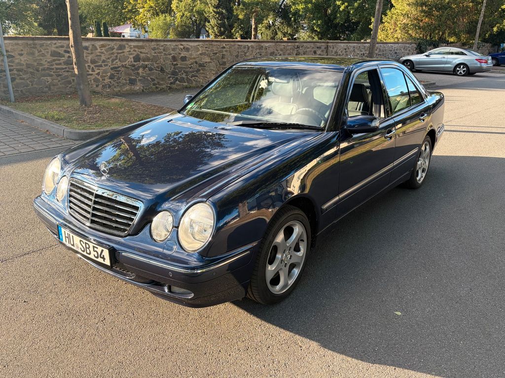 Bild des Angebotes Mercedes-Benz E 430 Elegance, außergewöhnliche Dokumentation