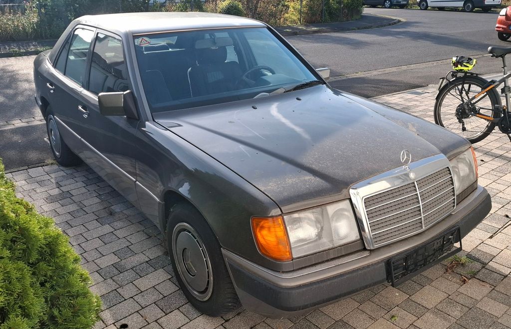 Bild des Angebotes Mercedes-Benz 250D