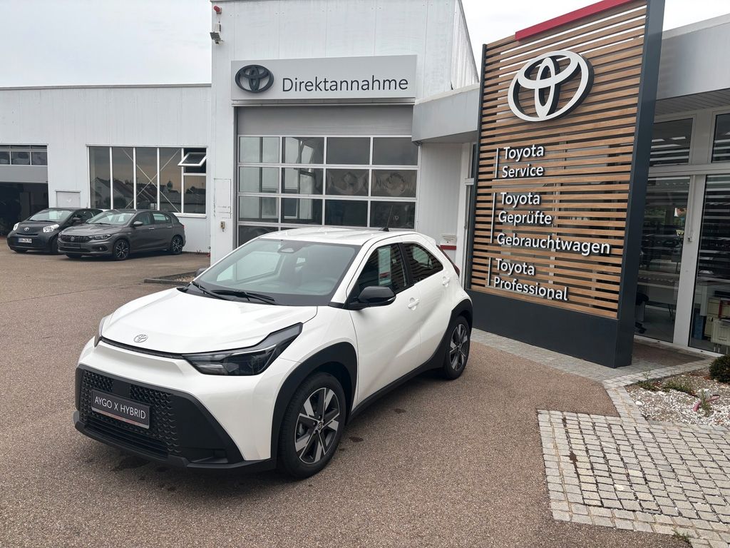 Bild des Angebotes Toyota Aygo (X) 1,5 Hybrid Active Sitzheizung Rückfahrk