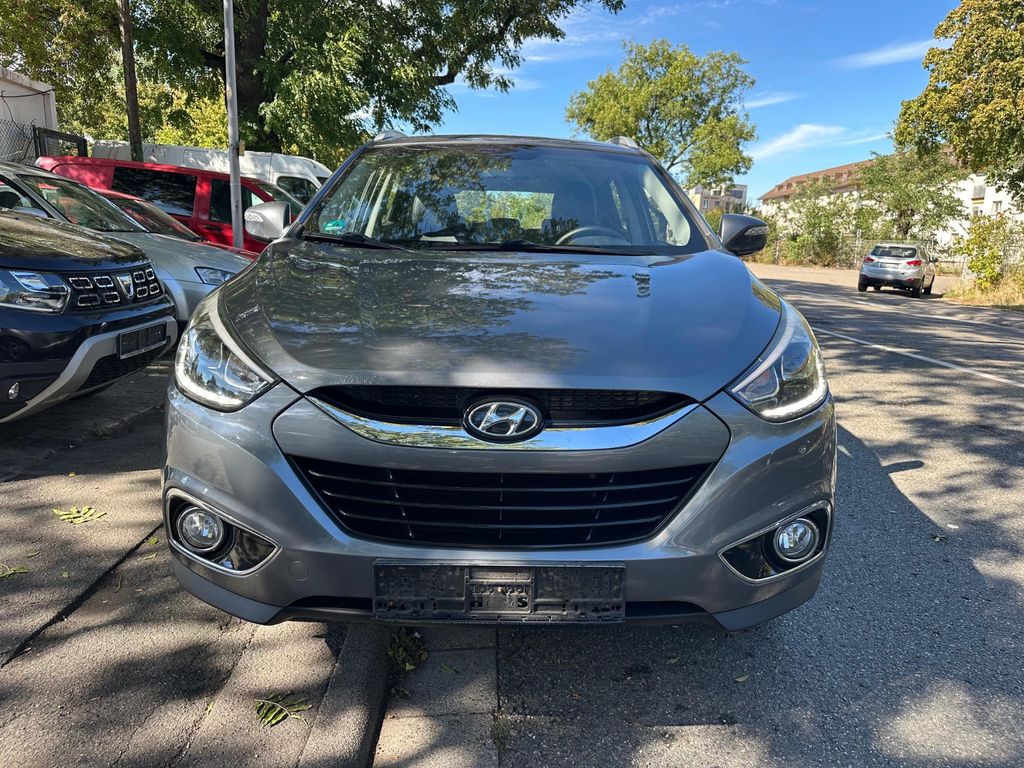 Bild des Angebotes Hyundai ix35 blue Finale 1.7 CRDI 2WD Teilleder Pdc