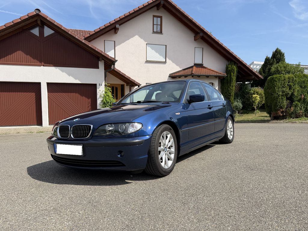 Bild des Angebotes BMW 320i Edition Exclusive