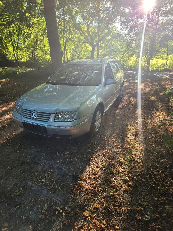 Bild des Angebotes Volkswagen Bora 1.9TDI 81kW Comfortline Variant Comfortline