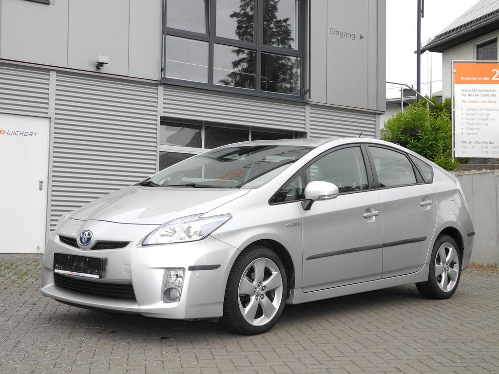 Toyota Prius 1.8 Hybrid Life *Navi*HUD*Keyless*Kamera*