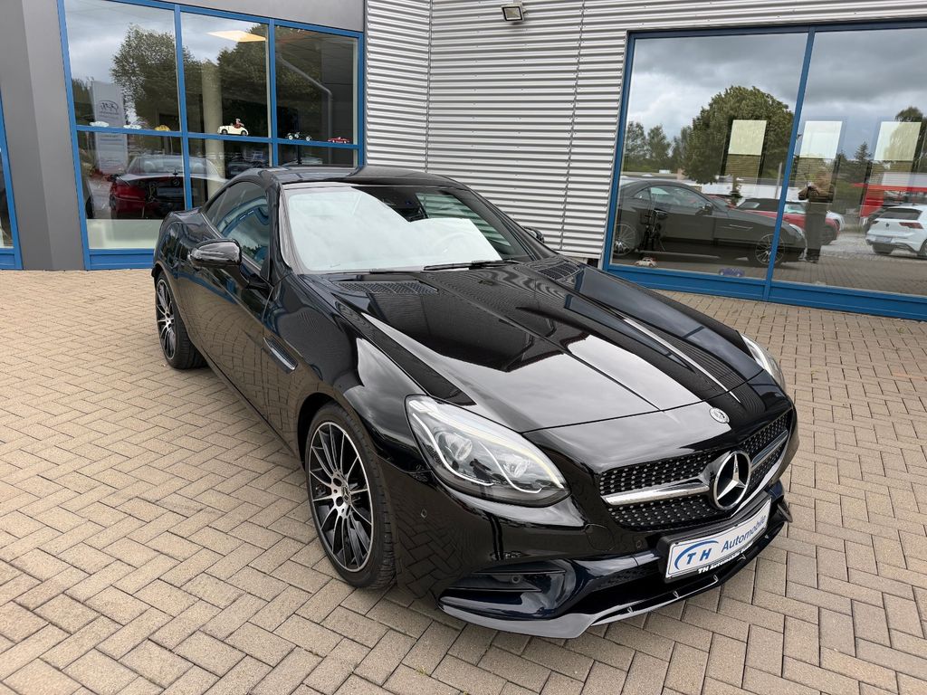Bild des Angebotes Mercedes-Benz SLC 300 Cabrio/Night-Paket (AMG)/Airscarf/H&K