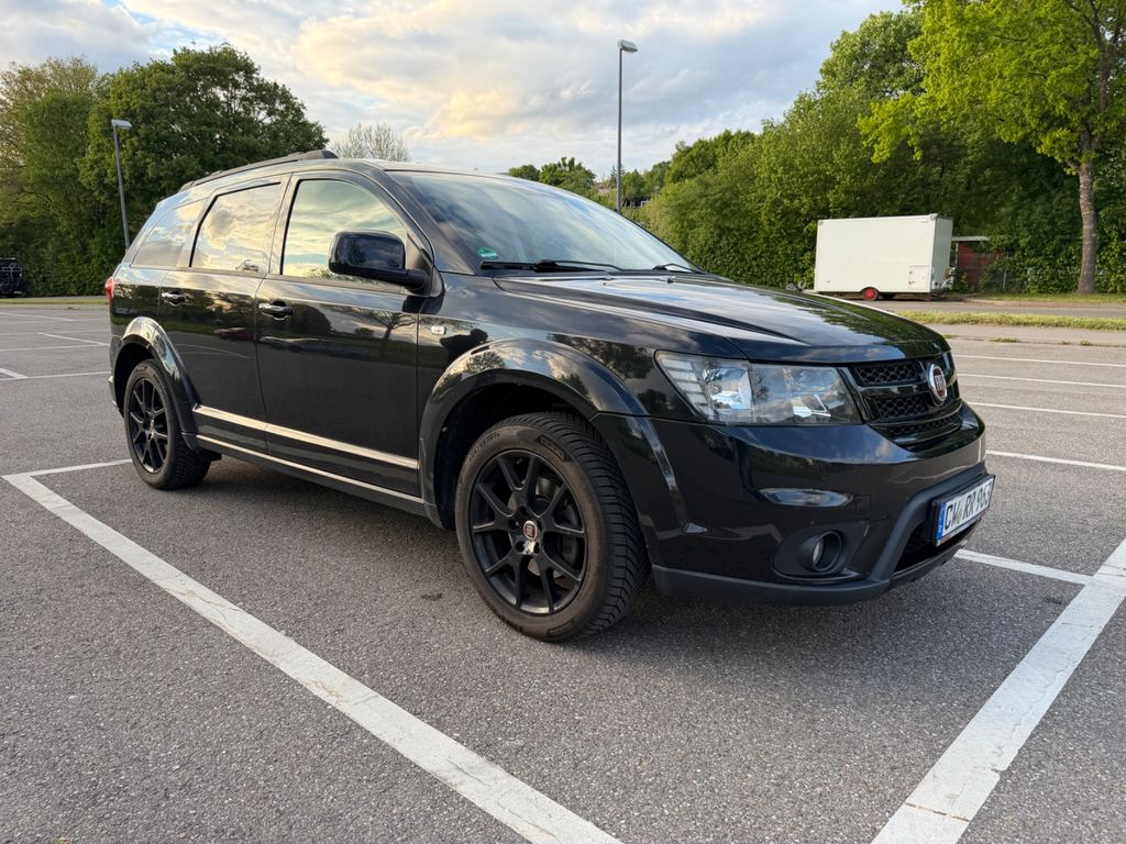 Bild des Angebotes Fiat Freemont 2.0/LEDER/AUT/ALLRAD/AHK/7-Sitzer