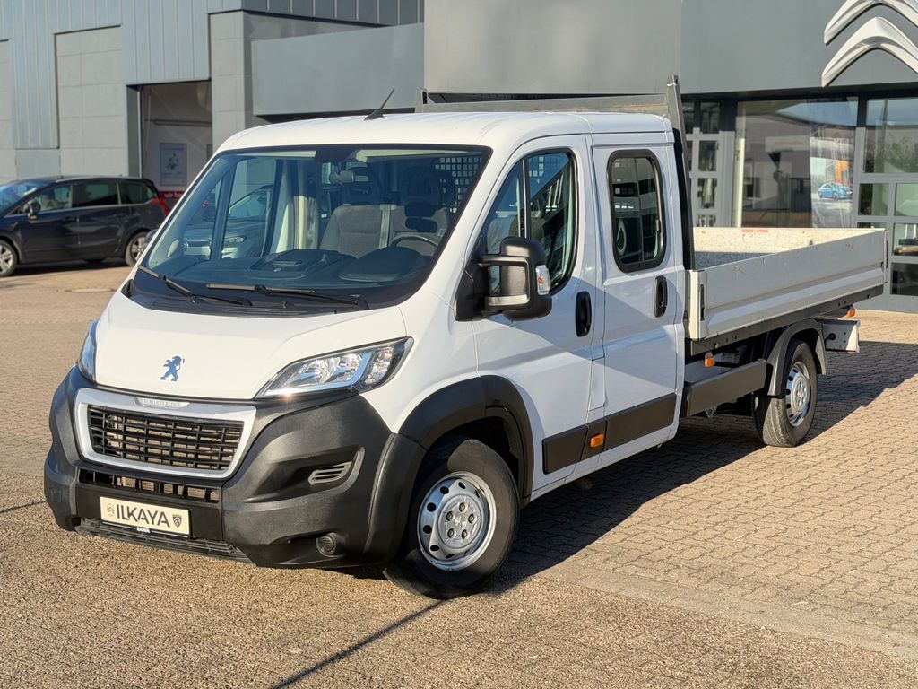 Bild des Angebotes Peugeot Boxer Pritsche Doka. 435 L4 BlueHDi 165 Stop&Sta