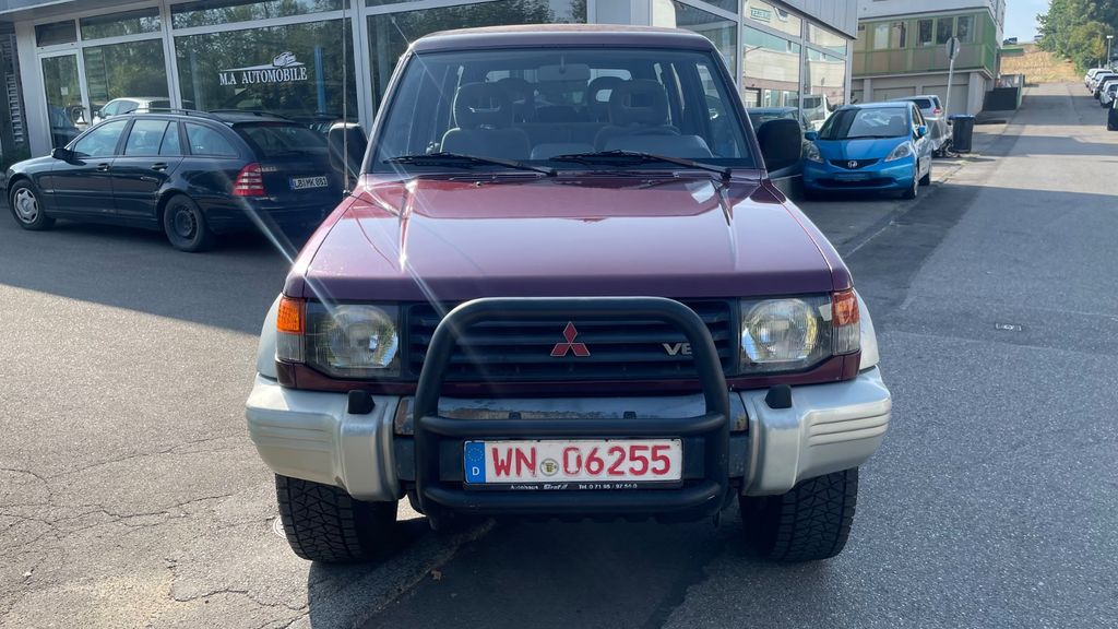 Mitsubishi Pajero 3500 *1.Hand*