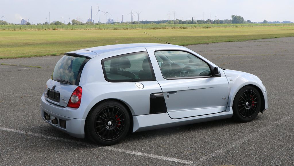 Renault Clio Renault Sport V6