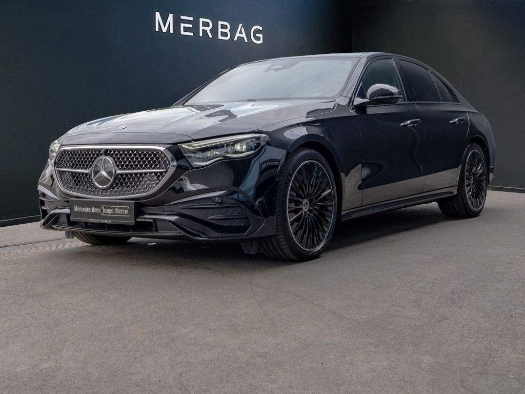 Bild des Angebotes Mercedes-Benz E 400 e 4M *AMG+PANO+AIRMAT+NIGHT+DIGITAL+HAL+20