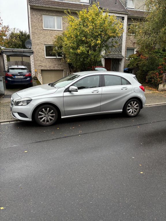 Bild des Angebotes Mercedes-Benz A 180 -