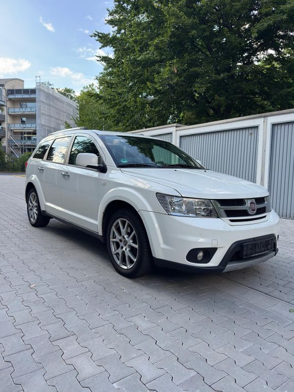 Bild des Angebotes Fiat Freemont Lounge AWD*Kamera*Navi*7Sitzer