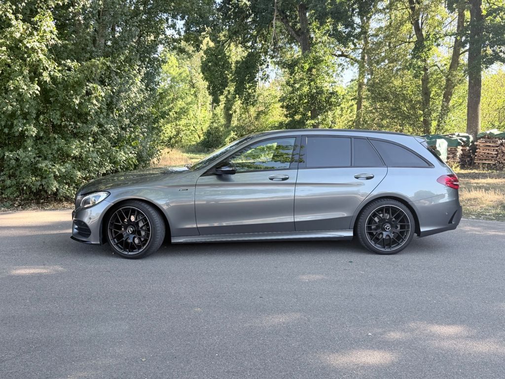 Bild des Angebotes Mercedes-Benz C 220 d T AMG Line