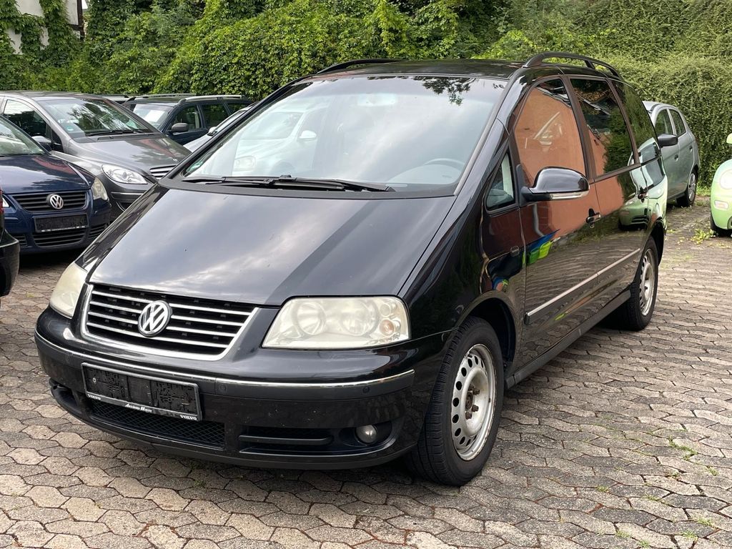 Bild des Angebotes Volkswagen Sharan 1.9TDI Comfortline NAVI PDC AHK SHZ