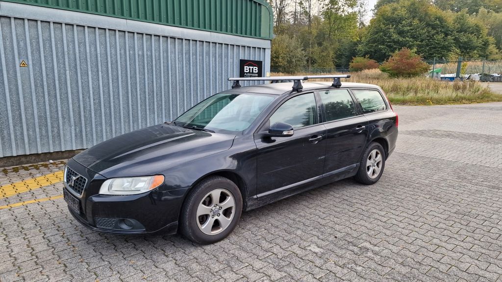 Bild des Angebotes Volvo V70 D5 Momentum Automatik, Leder!