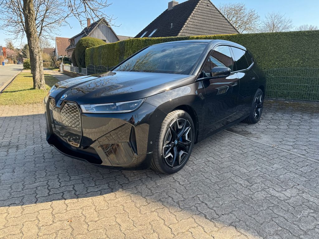 Bild des Angebotes BMW iX xDrive50/EditSport DrivAsProf