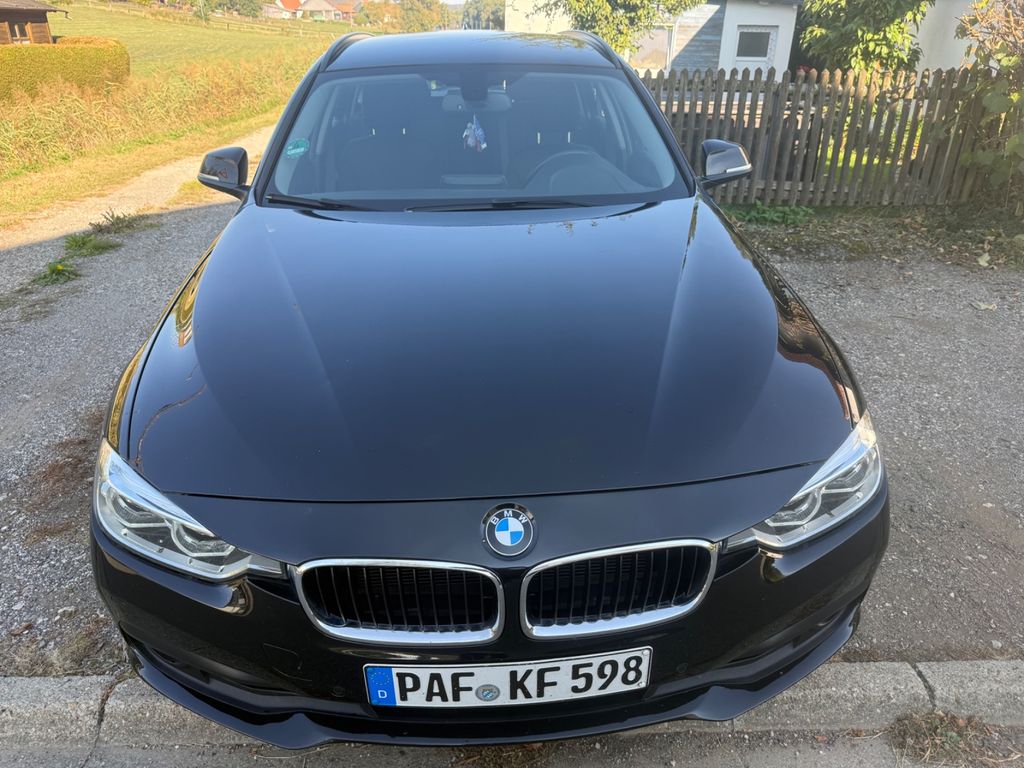 Bild des Angebotes BMW 320d Touring Advantage Advantage