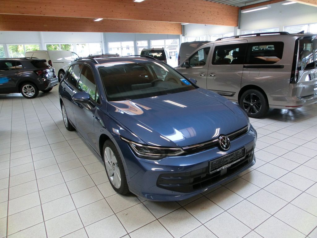 Bild des Angebotes Volkswagen Golf VIII Variant 1.5 TSI 85 kW Life ACC,AHK,SHZ