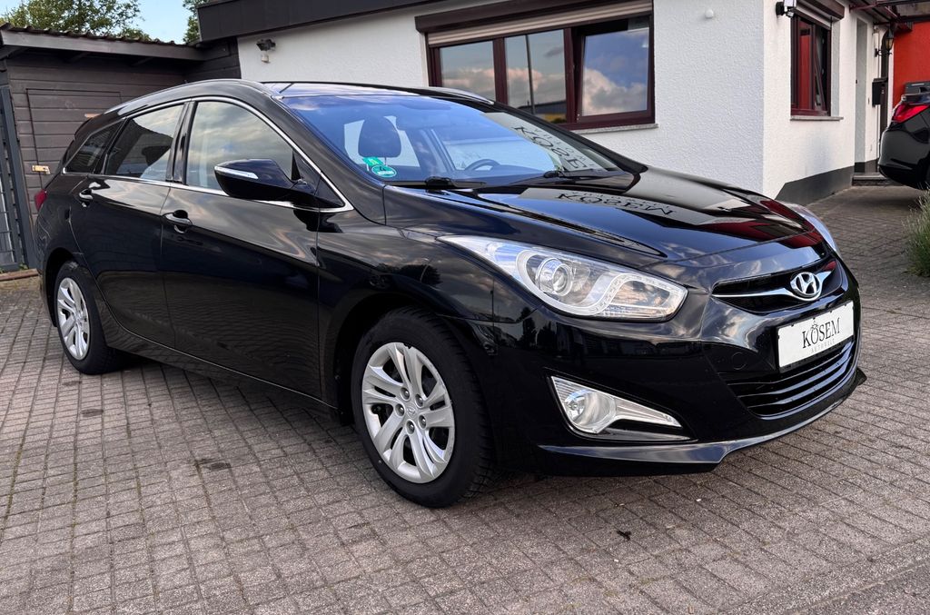 Bild des Angebotes Hyundai i40 cw FIFA World Cup Edition