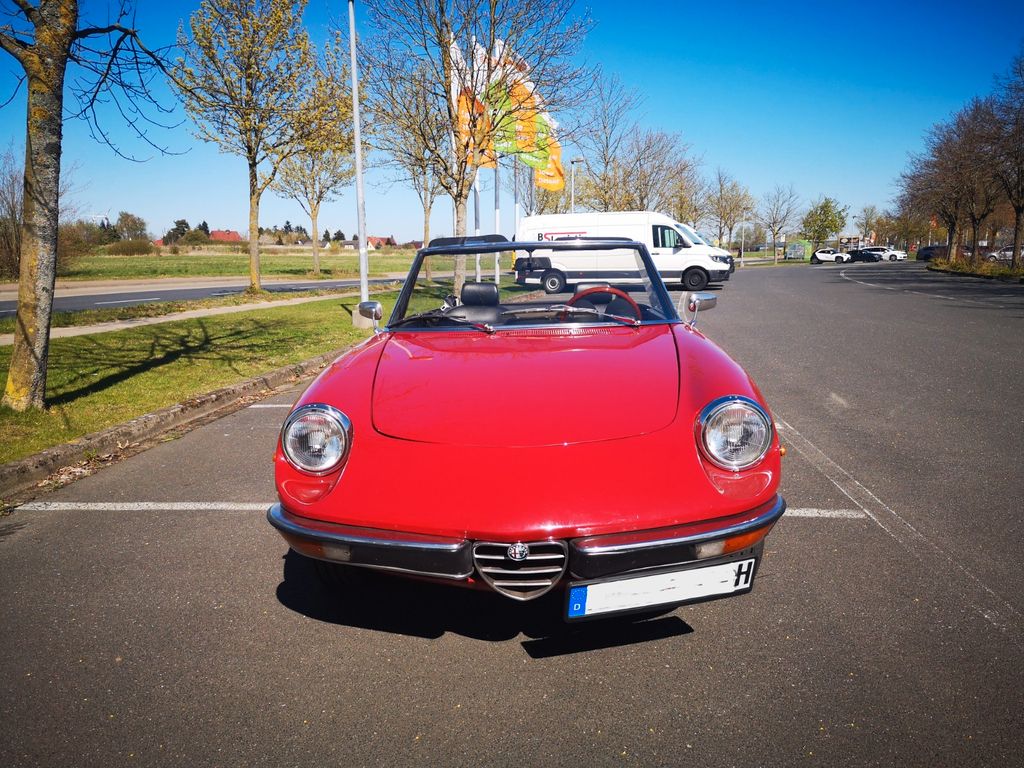 Bild des Angebotes Alfa Romeo Spider Veloce 2000