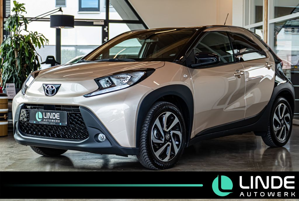 Bild des Angebotes Toyota Aygo X Pulse SHZ|LANE|KLIMA|TEMPOMAT|17"-ALU|RFK