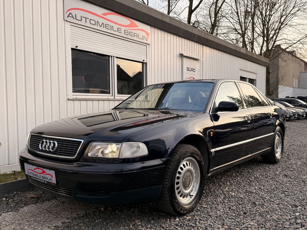 Audi A8 2.8 tiptronic Quattro"TÜV NEU/LEDER/GSD/XENON