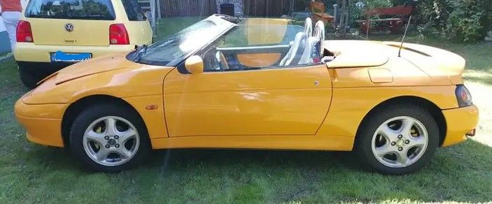 Kia Elan