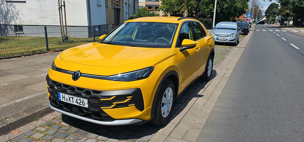 Bild des Angebotes Volkswagen T-Roc Trend 1.5 eTSI DSG nur 350km