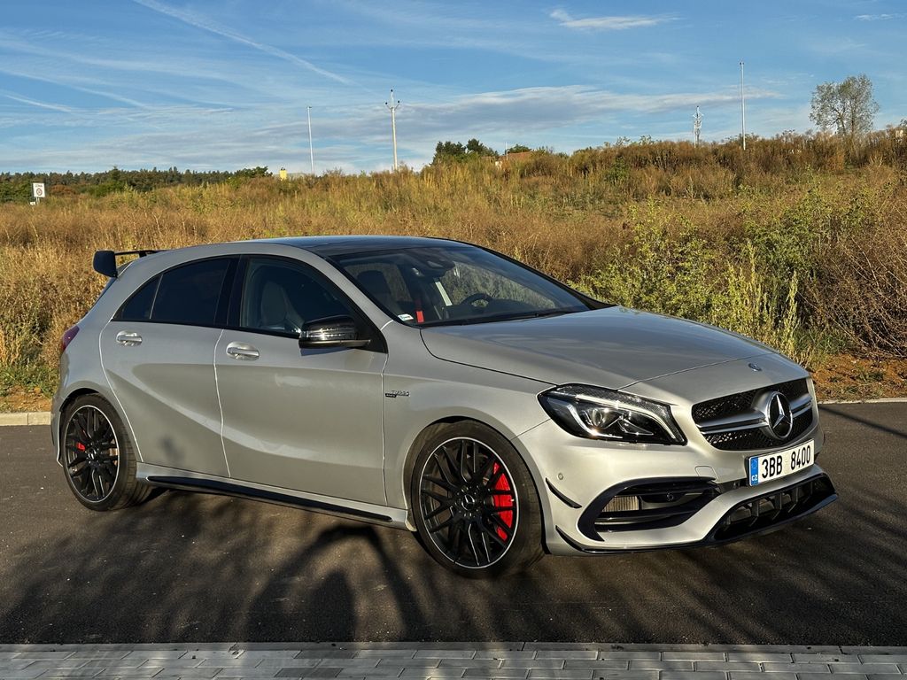 Bild des Angebotes Mercedes-Benz A45 AMG 2 sets of alloy wheels