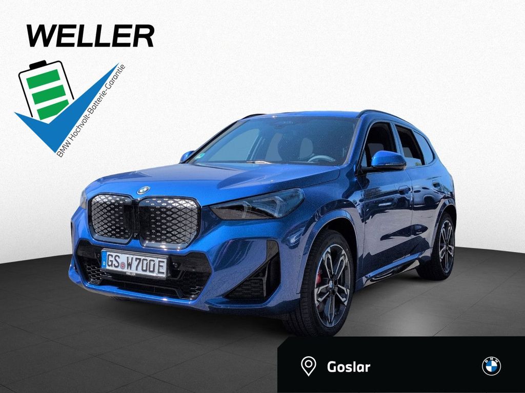 Bild des Angebotes BMW iX1 xDrive30 M-Paket HUD Pano
