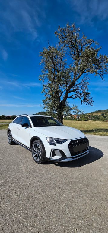 Bild des Angebotes Audi A3 allstreet 40 TFSIe