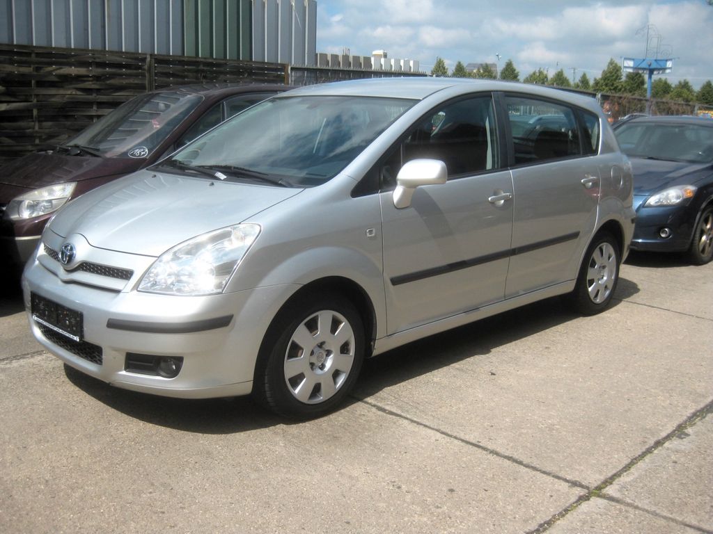 Bild des Angebotes Toyota Corolla Verso 1.8 Sol 7 Sitzer *Allw+ TÜV neu *
