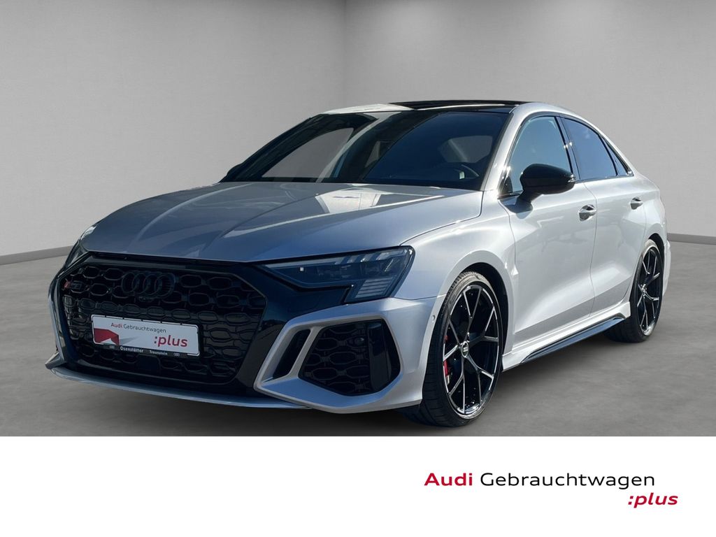 Bild des Angebotes Audi RS3 Limousine 2,5 TFSI qu Matrix Kamera HuD Pano