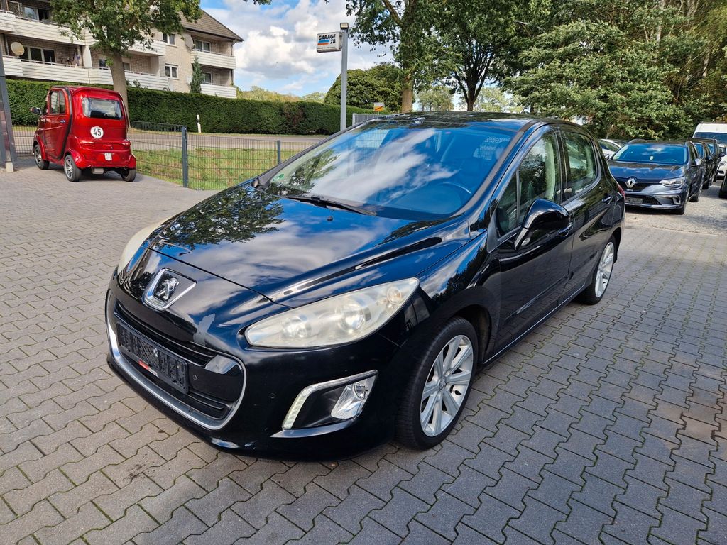 Bild des Angebotes Peugeot 308 Allure benzin